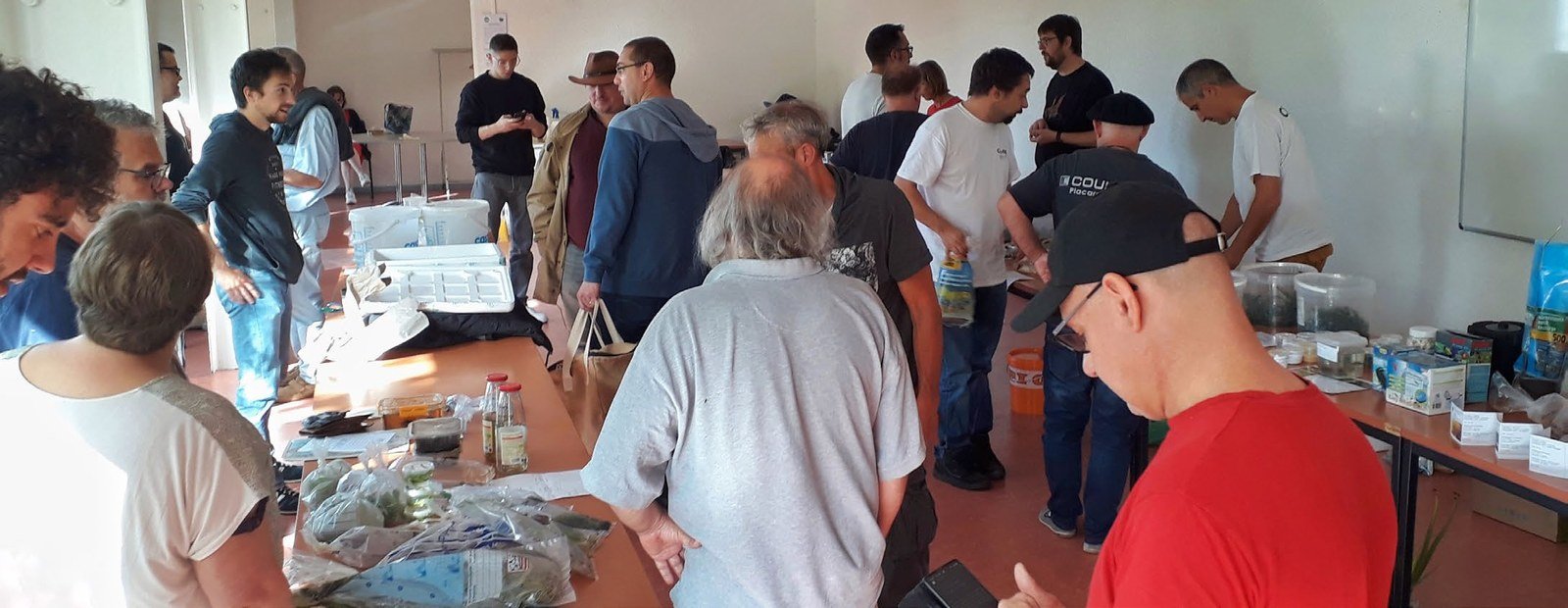 Bourse aux poissons lors du congrès de la CIL-IBSC à Dijon