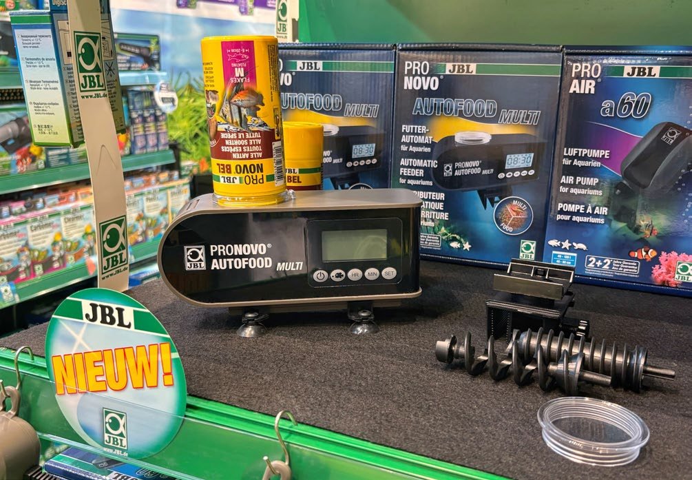 Nouveau distributeur de nourriture PRONOVO Autofood Multi de JBL